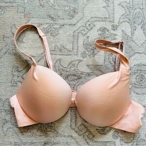 Victoria's Secret Plunge Bra NWOT - Peach Pastel Orange, Size 36B